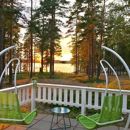 Koskenselaen Lomakylae Chalet Puumala